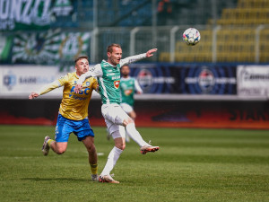 Jablonec v Teplicích vyhrál díky gólu Jawa 1:0, přes početní převahu nedokázal řadu dalších šancí proměnit