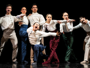 Balet libereckého divadla láká na nové představení Triangl. Je sestaveno ze tří zcela odlišných choreografií