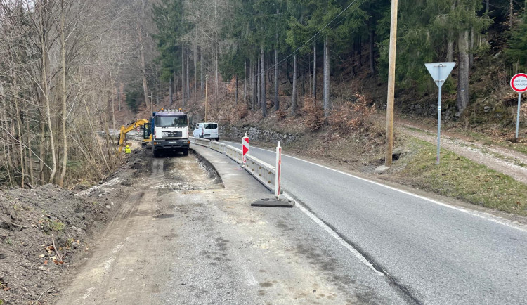 Rekonstrukci silnice v Rokytnici nad Jizerou dokončí Eurovia. Potrvá do konce příštího roku