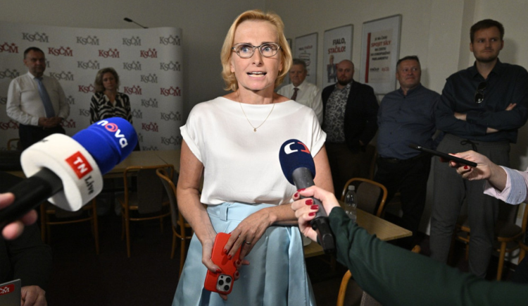 Ústavní soud odmítl stížnost Stačilo!, hlasy v kraji se už přepočítávat nebudou