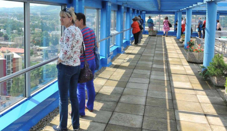 Výhled na Liberec i okolní hory. Na krajském úřadu otevřou vyhlídku