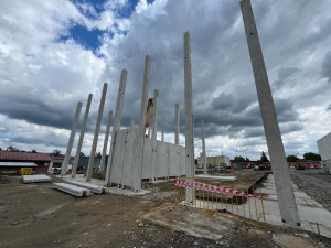 V areálu TSML roste hala na sůl za čtyřicet milionů. Hotovo bude v létě