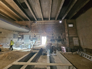 Nejstarší liberecké kamenné kino Varšava se probouzí do krásy