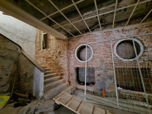 Nejstarší liberecké kamenné kino Varšava se probouzí do krásy