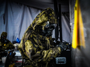 V kasárnách v Liberci cvičilo česko-britské velitelství velení spojencům z NATO