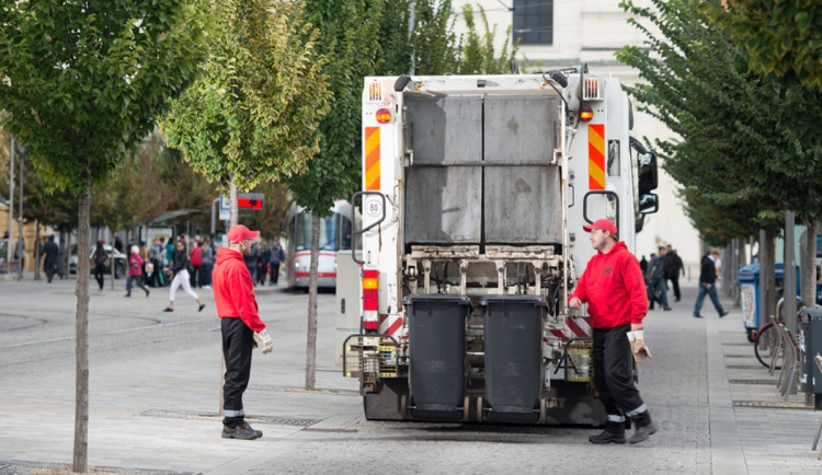 Splatnost poplatku za odpad se blíží, v Brně letos částka výrazně narostla