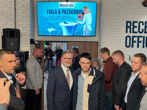 Gaza, migranti z USA i narovnání vztahů se Sovětským svazem. Premiér dorazil do Liberce