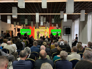 Gaza, migranti z USA i narovnání vztahů se Sovětským svazem. Premiér dorazil do Liberce