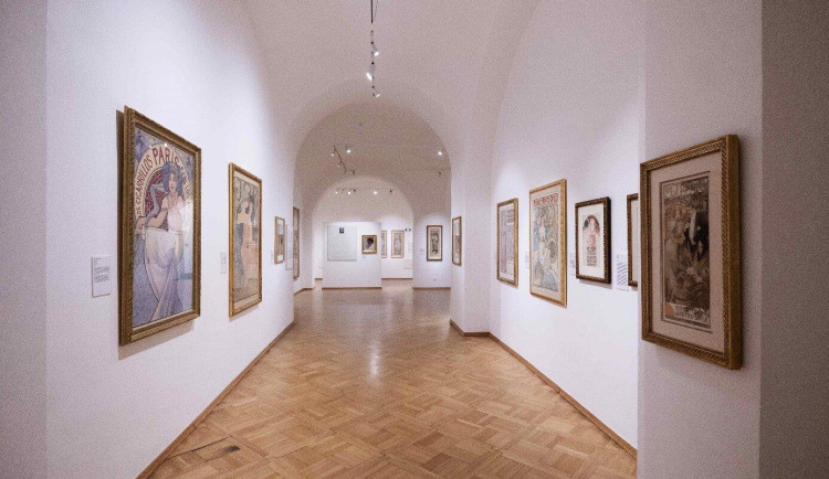 „Mucha mluví vaší řečí“: Umělá inteligence mění zážitek z návštěvy muzea