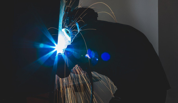 Míra nezaměstnanosti v dubnu 2025 dosáhla 2,7 % – meziročně mírně klesla