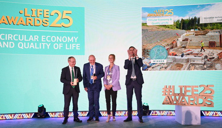 Projekt čištění odpadních vod ze skládek s pesticidy liberecké univerzity bodoval na soutěži vyhlášené Evropskou komisí