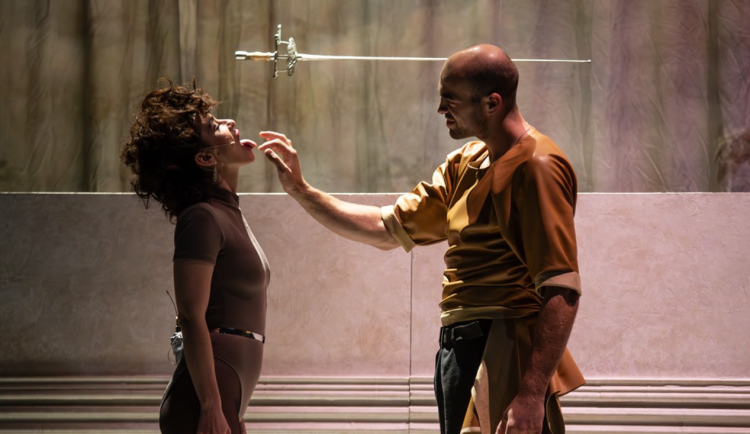 Baranová, Jáša, Jansová. Šaldovo divadlo přináší svou verzi Nebezpečných známostí