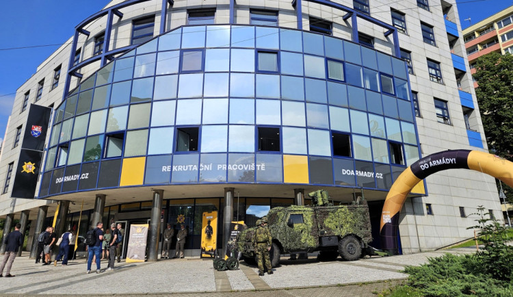 V Liberci přestěhovala armáda své rekrutační středisko na viditelnější místo