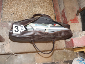 Zásahovka udeřila ve Dvoře Králové nad Labem, došla si pro nebezpečný gang