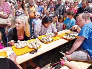 Jahodová neděle odstartuje libereckou letní sezónu na náměstí