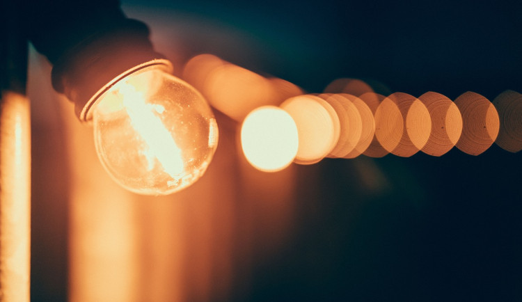 E.ON podruhé v tomto roce sníží ceny za energie u produktů s nefixovanou cenou