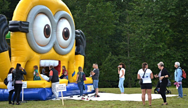 Novoveský festival opět přivítá rodiny, kapely i milovníky piva