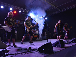 Novoveský festival opět přivítá rodiny, kapely i milovníky piva