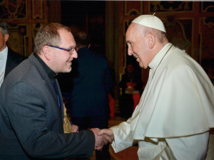 Pavel Andrš s papežem Františkem.