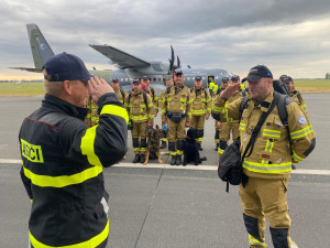 Speciální tým vyslaný HZS ČR na pomoc do povodněmi zasaženého Texasu.