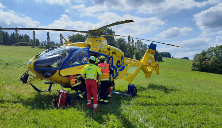 Dopravní nehoda motocyklu Roztoky u Jilemnice.