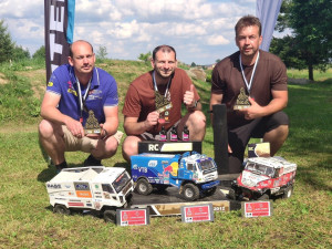 Součástí Hamerského léta budou i závody RC modelů, věrných kopií Dakarových aut