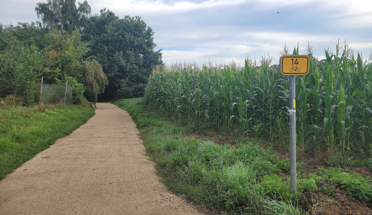 Stezka z Turnova, Nudvojovic, do Přepeř v novém.