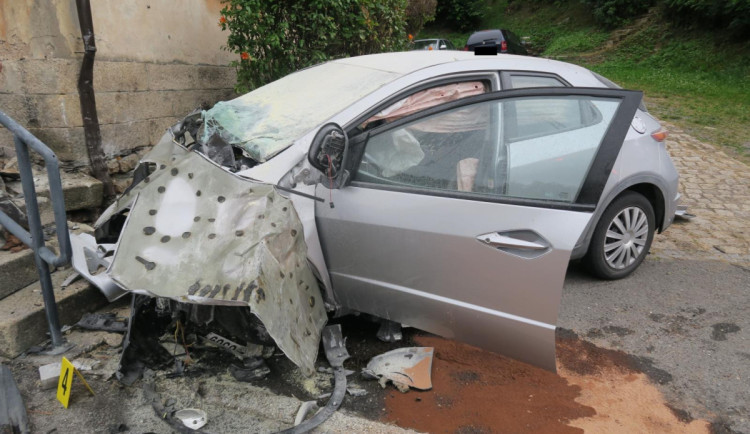 Tragická nehoda v Loužnici na Jablonecku, ke které došlo 3. července 2025.