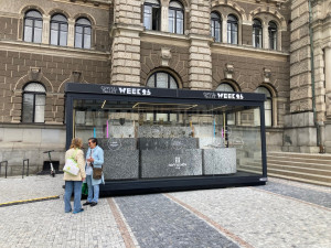 Liberec zdobí tři Křišťálové boxy. Jsou předzvěstí Crystal Valley Week 2025