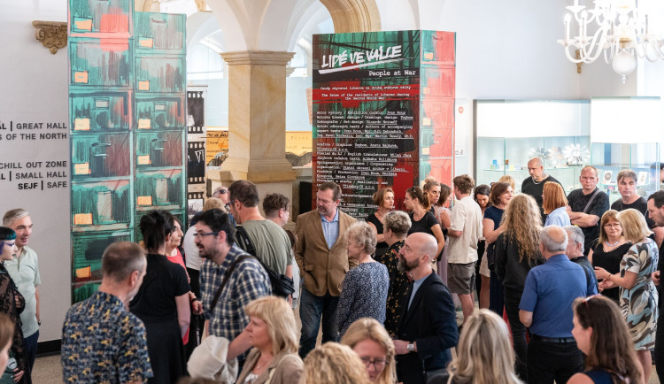 Severočeské muzeum MUZA zve na unikátní výstavu, která zasáhne - Lidé ve válce