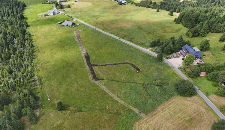 Revitalizace příkopu na Jizerce
