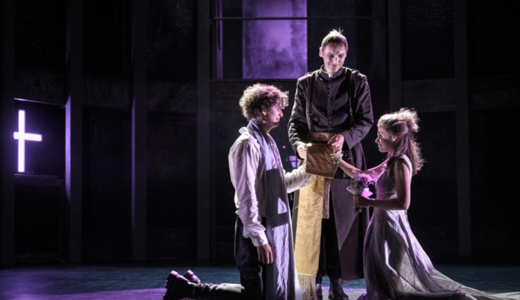 Šaldovo divadlo zahájí novou sezónu pod širým nebem v Liebiegově paláci představením Romeo a Julie