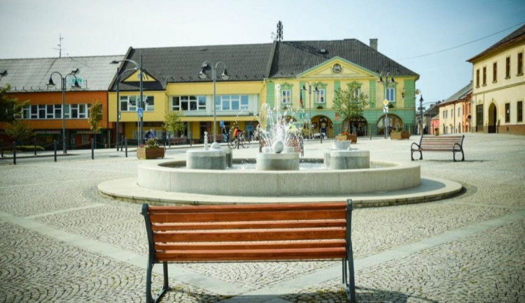 Stavební úřady v krizi. Po Šumperku nezvládá agendu také Moravský Beroun, nejsou lidi