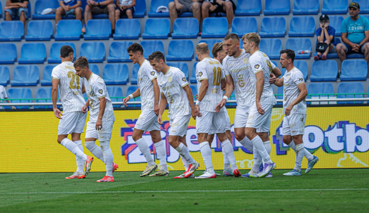 Pod hradecká lízátka míří Vašulín, tentokrát v dresu Olomouce