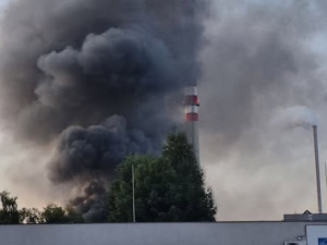 Hoří teplárna, obávali se Liberečtí. Šlo ale o požár náklaďáků a vraků v Košické