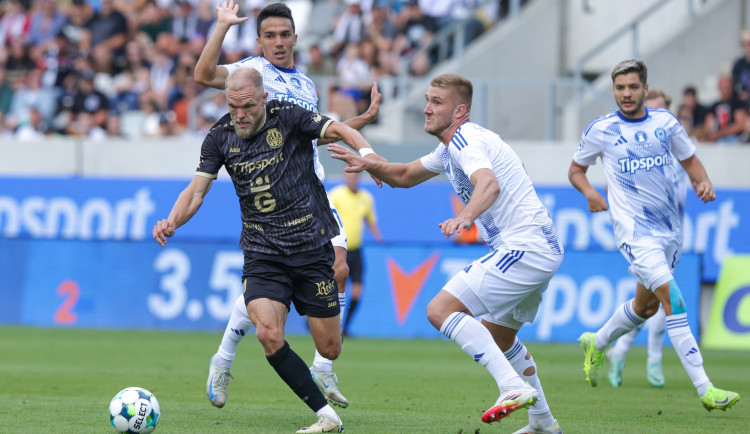 Votroci slaví první domácí výhru. Fanoušci děkují za tři body, ale hra prý ještě drhne