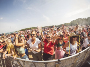 Festival Hrady CZ dorazil pod Bezděz. Láká na Kabáty, Krajča či Visací zámek
