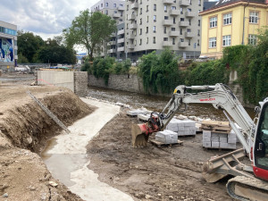 Náplavka Lužické Nisy u sídla Libereckého kraje bude zhruba o 10 procent dražší