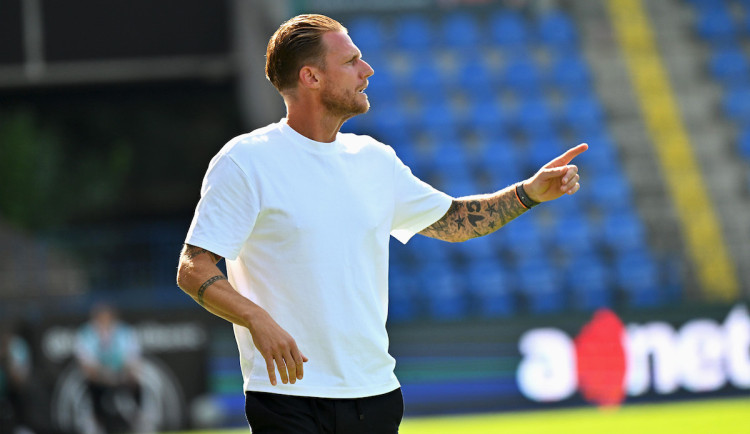 Svět se zbláznil, okomentoval nabídku na Ghaliho Kováč. S Plzní měl podle něj Slovan na tři body