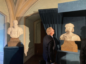 Na frýdlantském hradu jsou k vidění vzácné renesanční busty, každá za desítky milionů