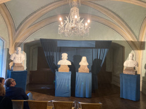 Na frýdlantském hradu jsou k vidění vzácné renesanční busty, každá za desítky milionů