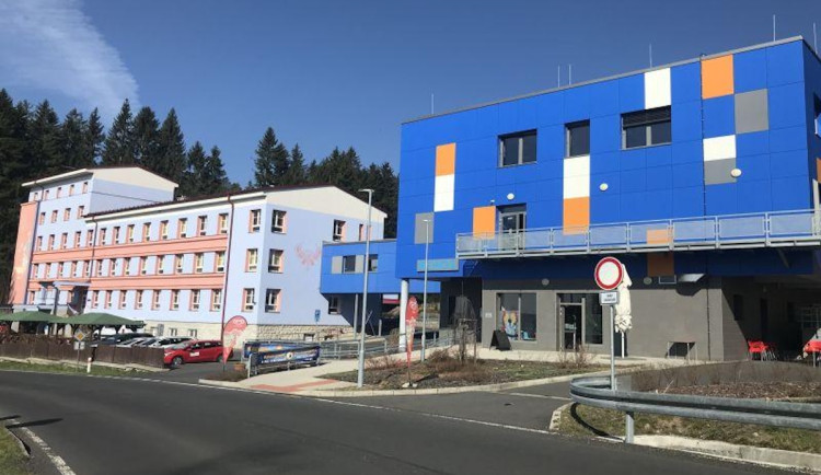 Nová budova následné péče v Nejdku. Kraj schválil projekt za 8,4 milionu