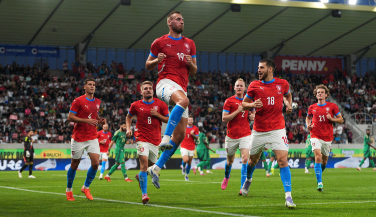 KOMENTÁŘ: Zlepší se příště fotbalová reprezentace? Nezlepší. Za daného stavu nemůže