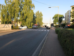 Jaguar srazil v Jablonci na přechodu mladého chodce, přehlédl ho