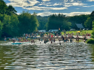 Vítězem ankety Kemp roku 2025 se stal Autocamp Sedmihorky v Českém ráji