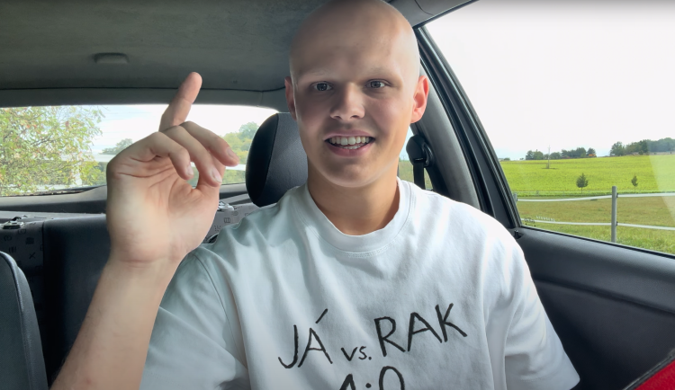 Porazil jsem rakovinu, raduje se mladý youtuber Svaťa z brněnských Kohoutovic