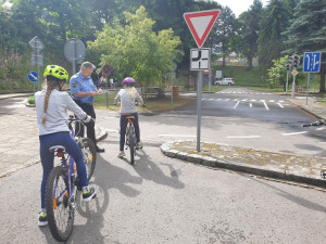 Čtvrťáci v Libereckém kraji opět získávají své první „řidičáky“