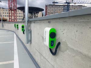 Parkovací dům se otevře už koncem října.