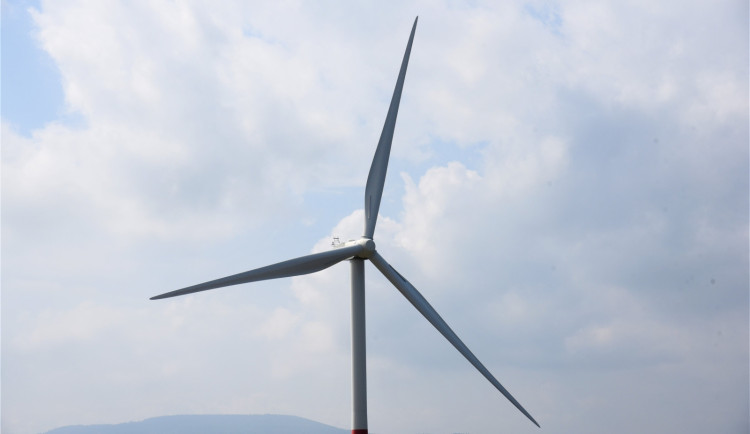 Plánovaná stavba 16 větrných elektráren v Ralsku musí mít posudek EIA