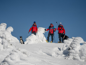 Horská služba slaví 90 let, Česká televize o ní natočila dokument Ve službě horám